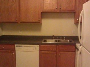 5200 Shepherdsville Rd APT 21, Louisville, KY