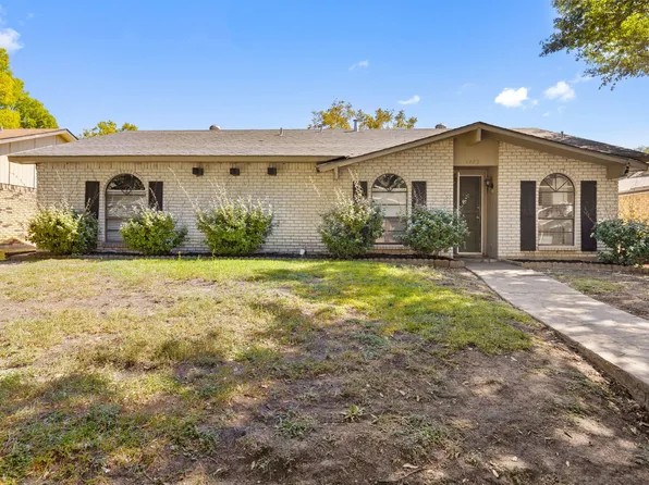 6402 Casa Vista Dr, Garland, TX 75043