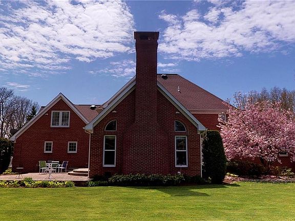 3rd image of 5075 Tramarlac Ln