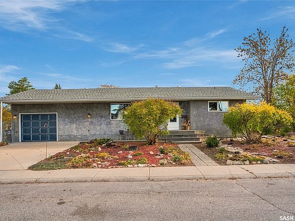 2nd image of 3538 Centennial Drive