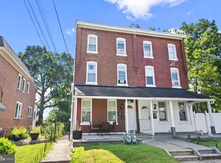 832 Stanbridge St #1, Norristown, PA 19401