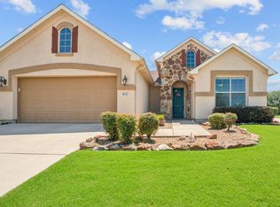 9733 Rivercrest Dr, Denton, TX 76207