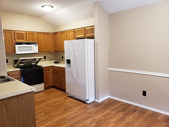 3rd image of 4306 Fawn Dr