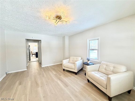 3rd image of 8720 Olde 8 Rd