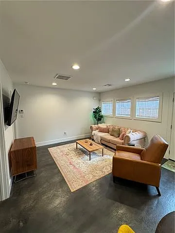 2 bed, 2.0 bath, 955 sqft, $2,200 — Photo 4
