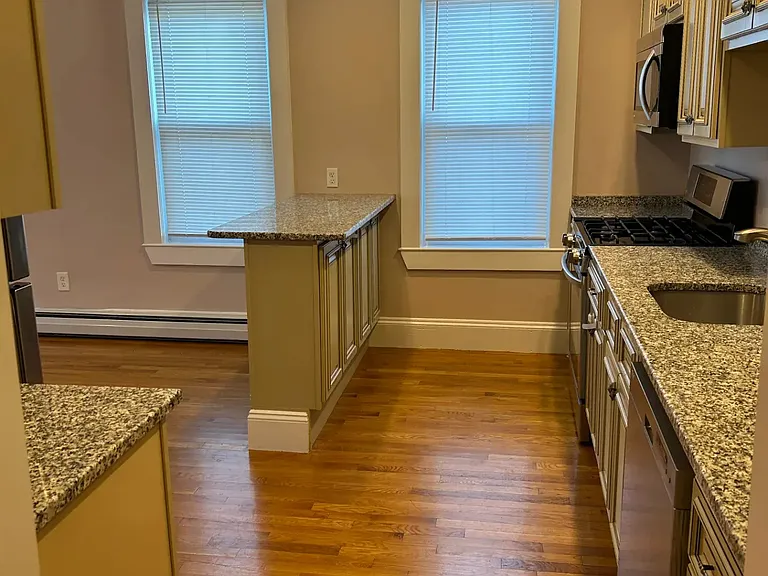 43 Savin Ave #1 — Photo 5