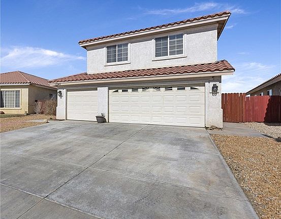 3rd image of 17540 Hudson Dr