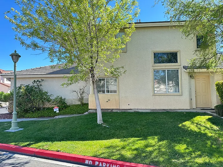 925 Ortega Hill Ln — Photo 3
