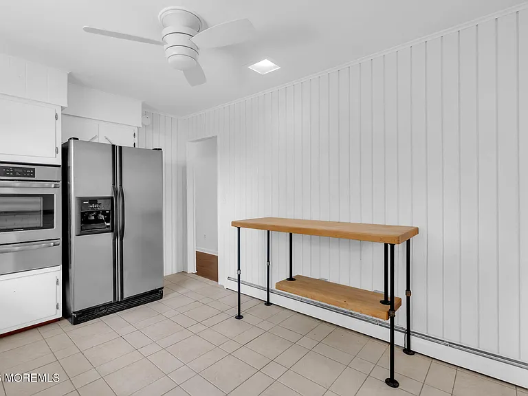 10 Harbour Way — Photo 15