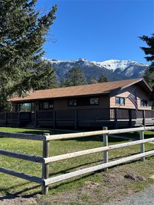 743 West Rd, Eureka, MT, 59917
