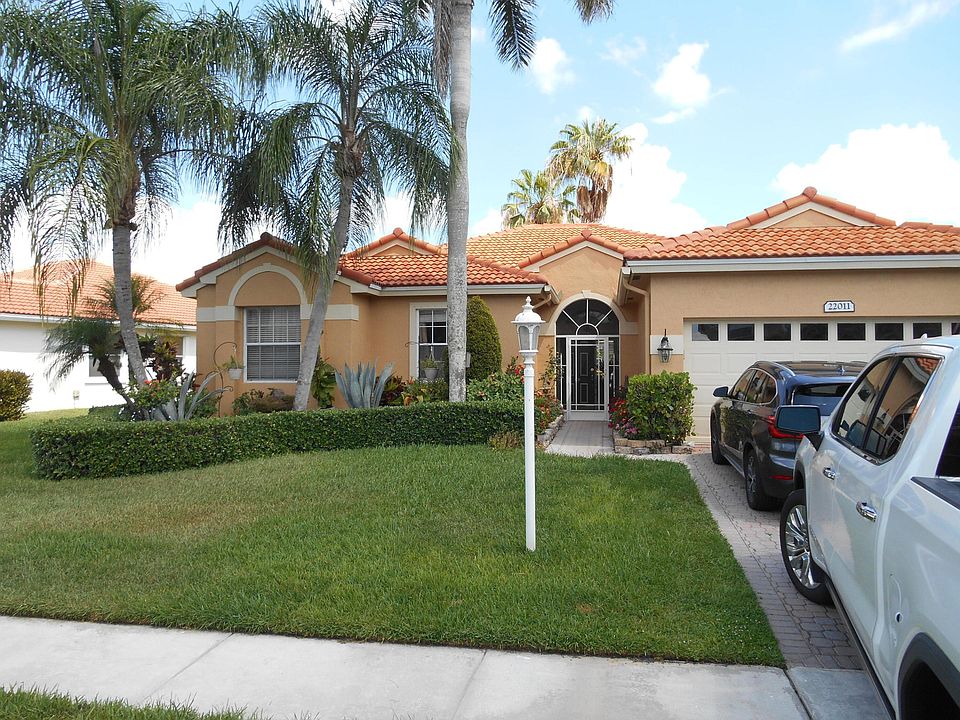 2nd image of 22011 Palm Grass Drive