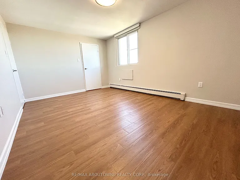 10 Overlea Dr #1114 — Photo 11