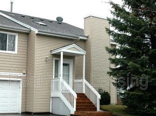 5551 Bimini Dr, Minnetonka, MN 55343