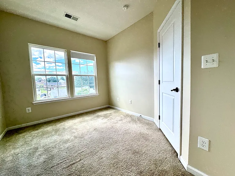 163 Moul Ave - Bedroom 2