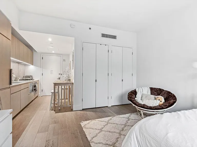 10 Nevins St #9D — Photo 7