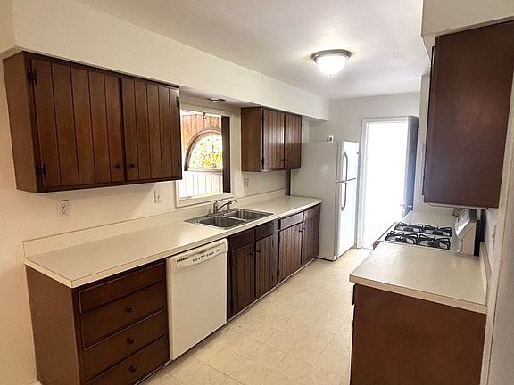 4th image of 22 Guilford Rd