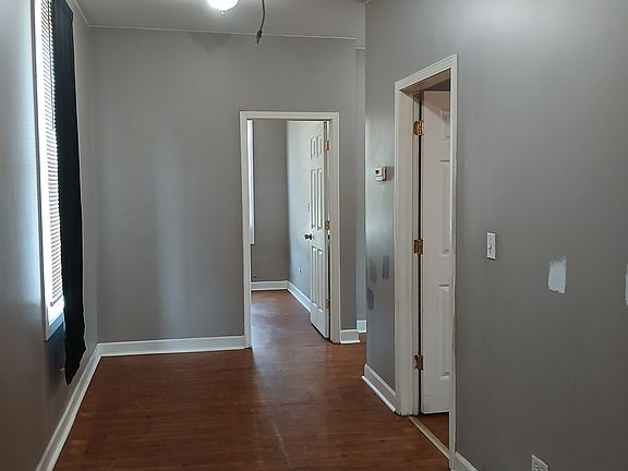 4th image of 8318 S Burley Ave