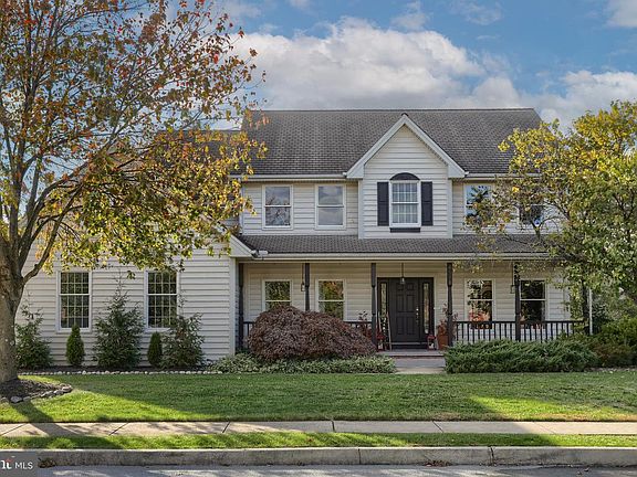 2nd image of 6548 Windmere Rd