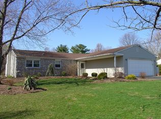 103 Drummond Dr, Pennington, NJ 08534