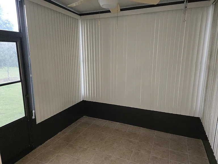 607 Mount Olympus Blvd — Photo 43