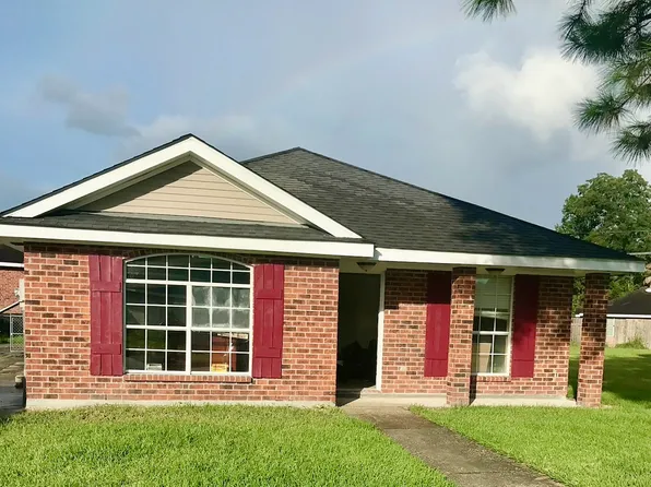 7035 Tullis Dr, New Orleans, LA 70131
