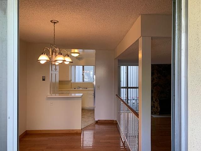 1st image of 3325 Kelton Ave APT 18
