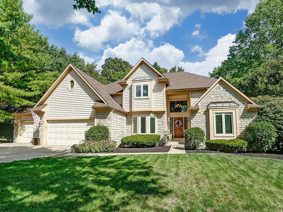 1st image of 485 Thornbury Ln