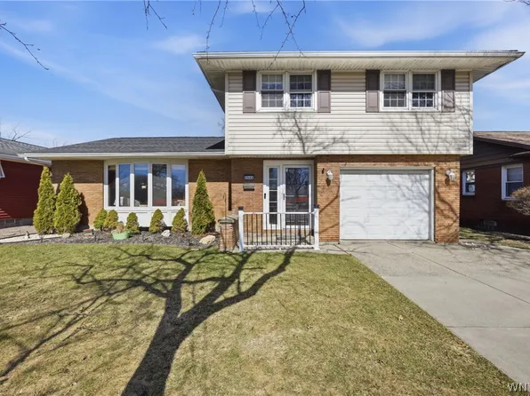 2542 Colvin Blvd, Tonawanda, NY 14150