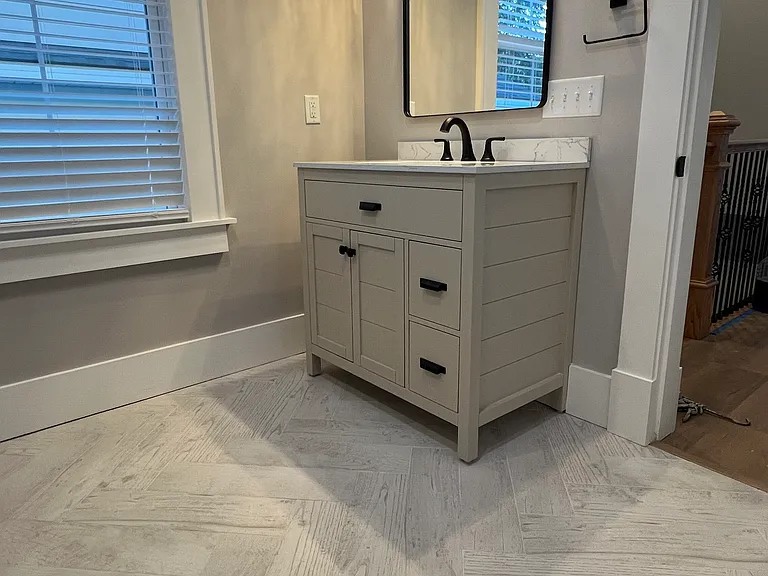 825 E Duffy St — Photo 12