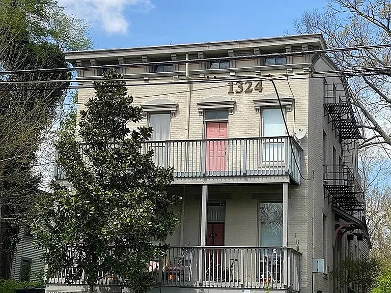 1324 Chapel St — Photo 7