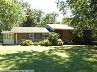 2470 Atwood Rd, Winston Salem, NC 27103