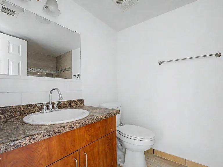 3422 N 12th Pl #2 — Photo 10