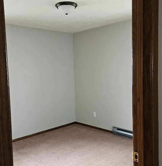 2120 Marathon Ave #10 — Photo 4
