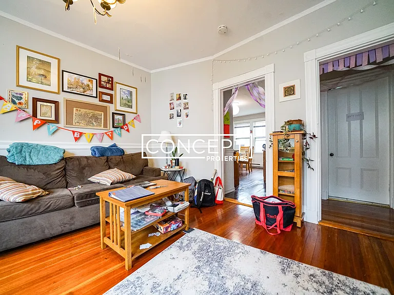 21 Sparks St #1B — Photo 6