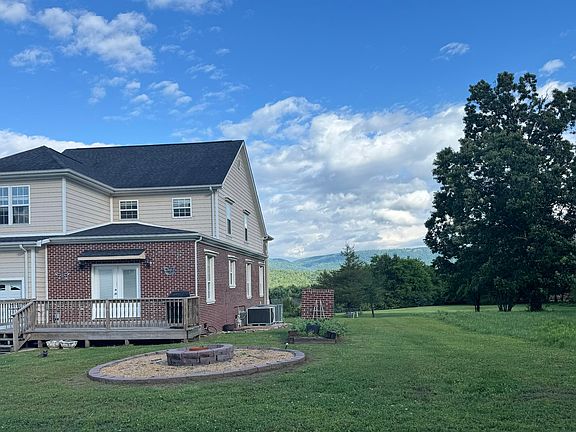 3rd image of 76 Big Cedar Dr