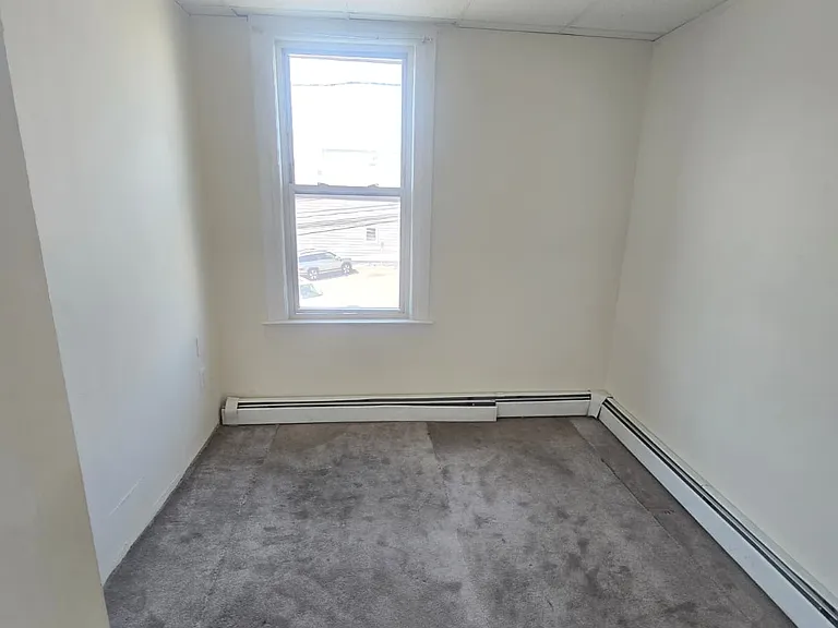 175 Chestnut St #2LL — Photo 4