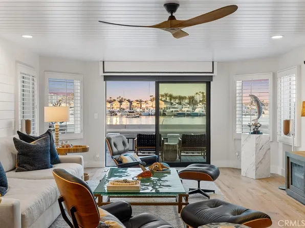 1819 W Bay Ave APT A, Newport Beach, CA 92663