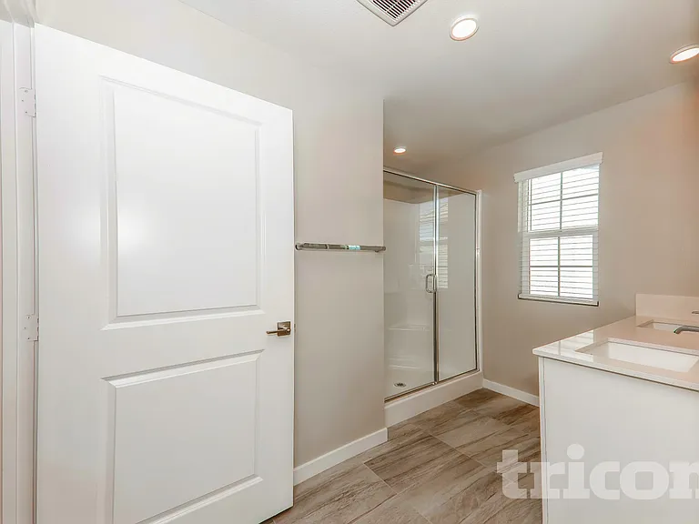 29428 Walnut Tree Way — Photo 8