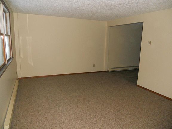 3rd image of 296 Main St APT T-5