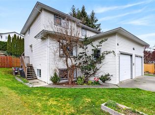 139 Malcolm Pl #A, Courtenay, BC V9N8X8
