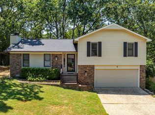 4 Turtle Creek Ct, Little Rock, AR 72211