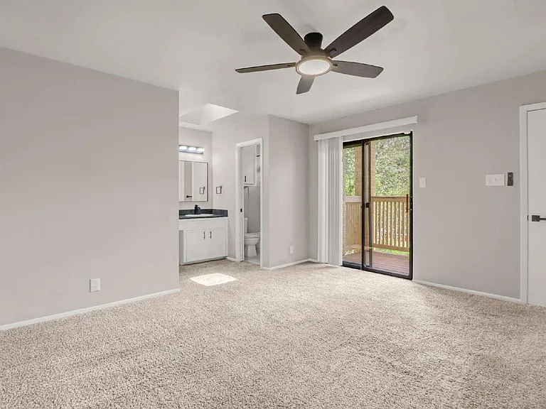 14216 Indian Woods — Photo 22