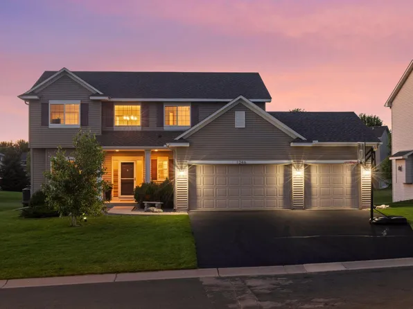 1246 Night Trl, Waconia, MN 55387