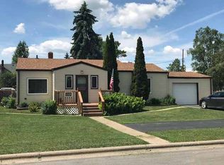 1113 4th Ave NE, Devils Lake, ND 58301