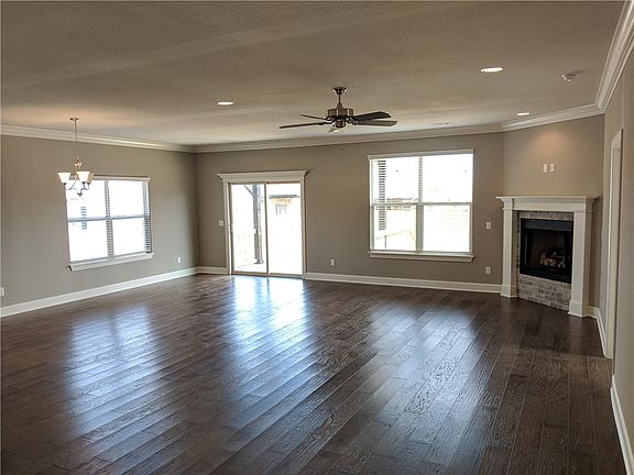 5th image of 3506 SW Mistletoe Ave