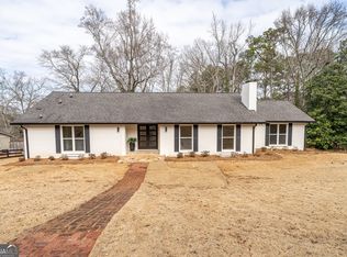 11 E Lakeshore Dr SE, Rome, GA 30161