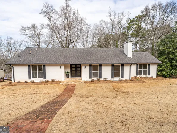 11 E Lakeshore Dr SE, Rome, GA 30161