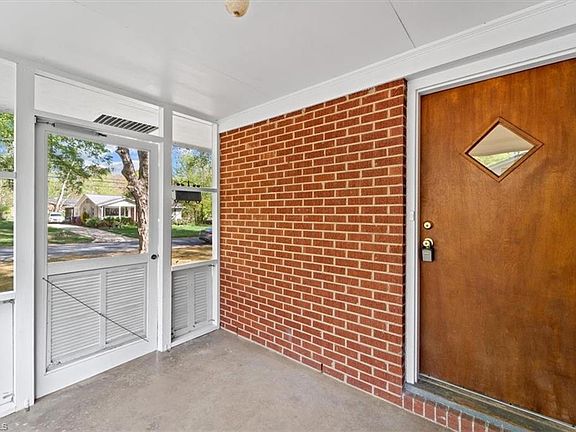 5th image of 2705 Wynnewood Dr