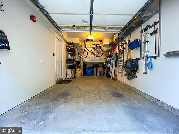 4th image of 1012 N Bodine St #J