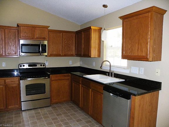 2nd image of 1792 Tinkermill Ct